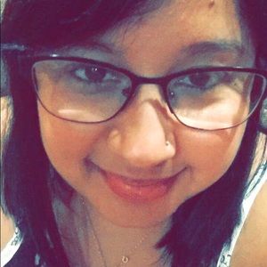 Meet your Posher, Maritza